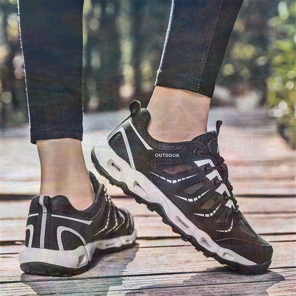 Sumer Round Tip Silver Sneaker – Resale Women'S Formal Wear recenzja i cena
